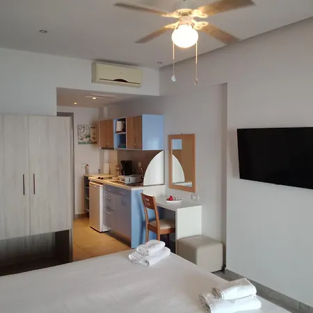 Locandina Living Corfu דירה *
